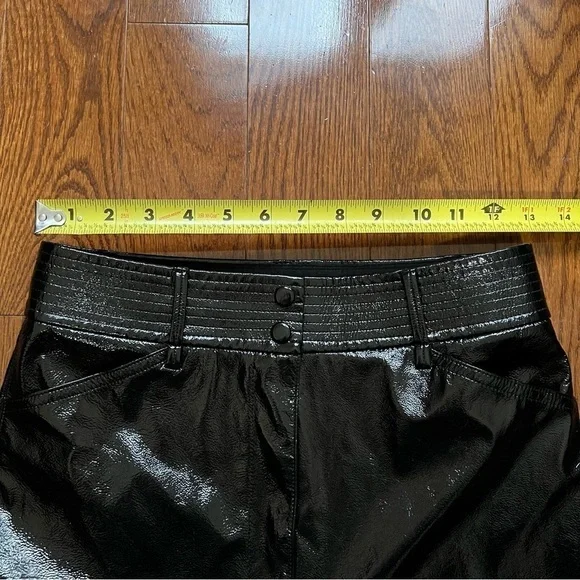 Aritzia Wilfred Funk High Rise Glossy Vinyl Vegan Leather Pants in Black - Sz 4 - Picture 13 of 16